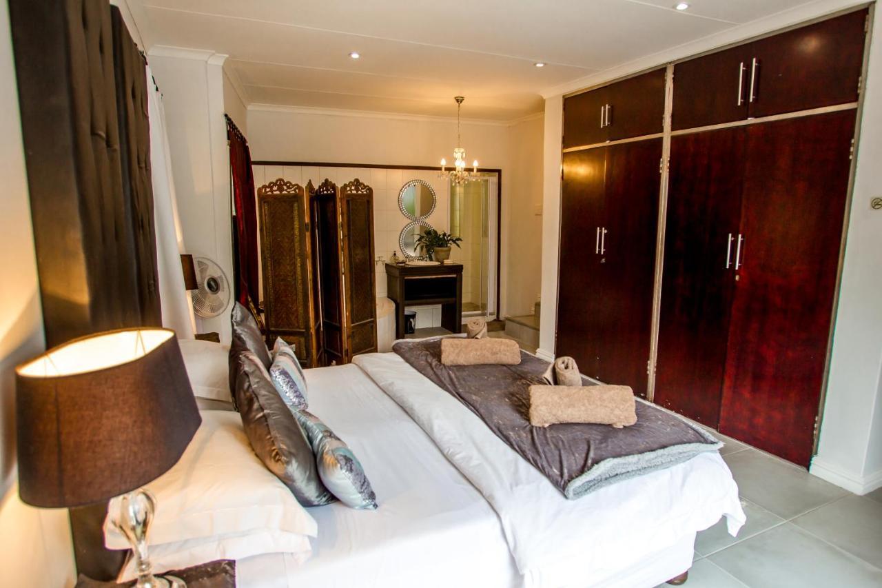 A Whale Of A View Bed & Breakfast Plettenberg Bay Bagian luar foto